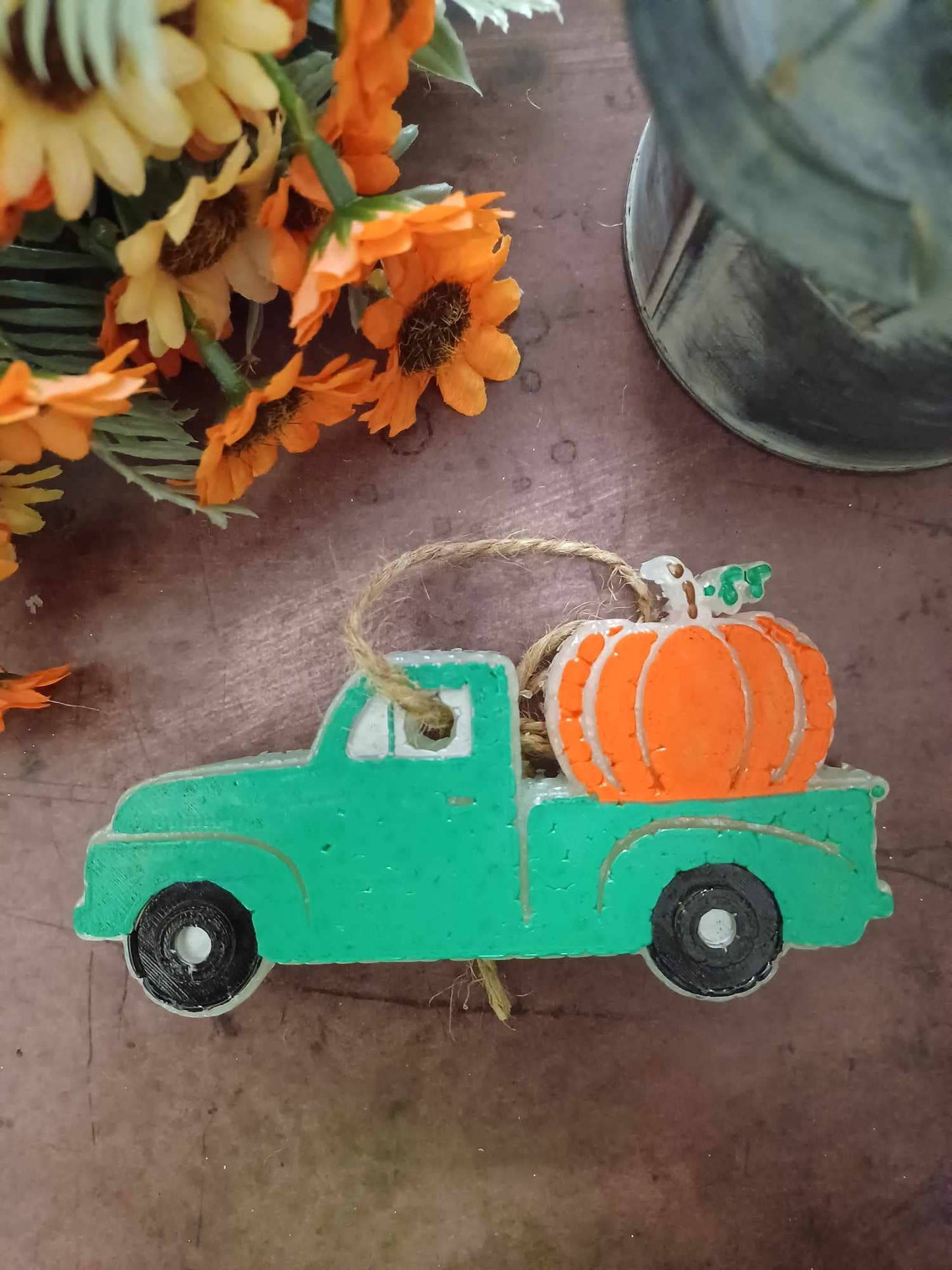 Truck with Pumpkin Freshie