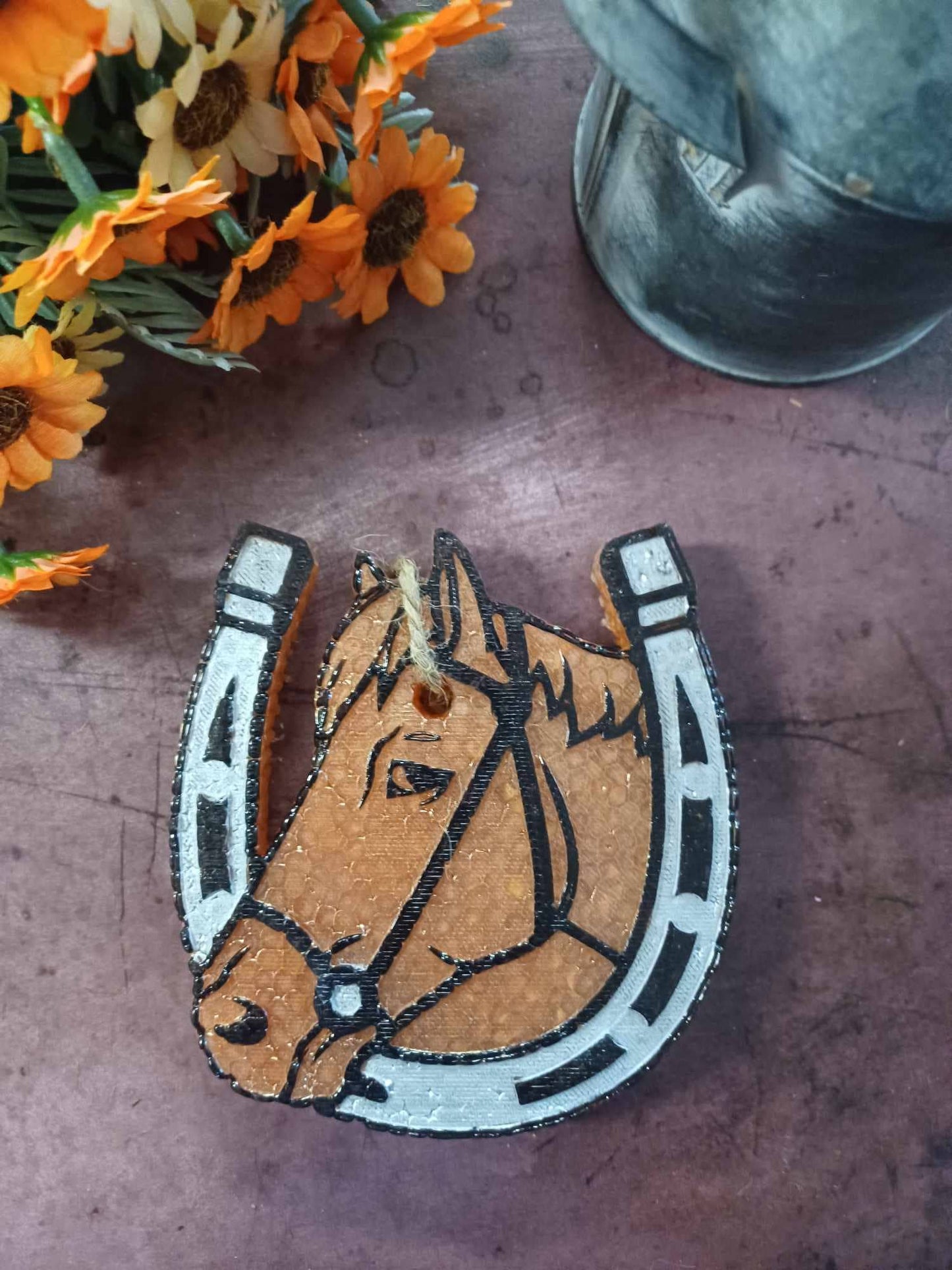 Horse with Horseshoe Freshie