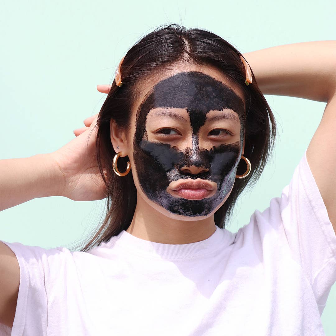 Detoxifying Charcoal Peel-Off Mask